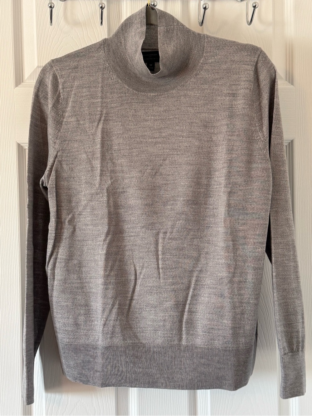 Women's Lightweight Turtleneck Sweater